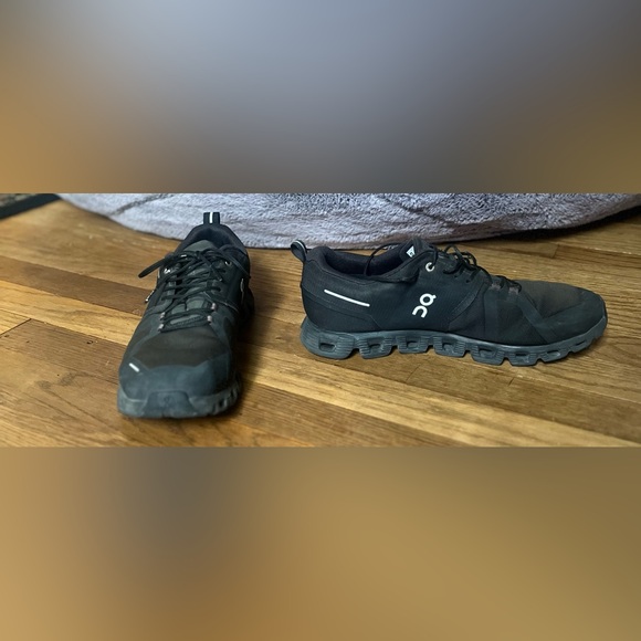 Cloud 5 All Black Shoes Men’s 10 - Picture 3 of 10